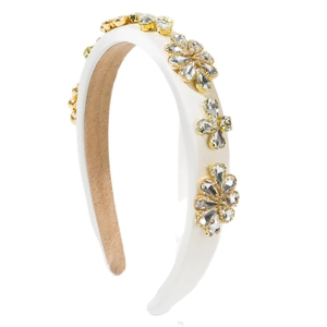 Serre-tête rembourré en satin blanc avec fleurs en cristal baroque et croix dorées