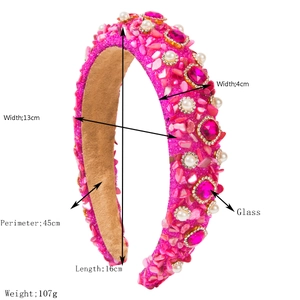 Gepolstertes rosa Stirnband mit Strasssteinen und Perlen für glänzende Partys
