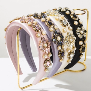 Serre-tête Baroque Large Rembourré Satin Fausse Künstliche Perle Strass Fleur Accessoire Cheveux Luxe pour Femme Mariage Fête