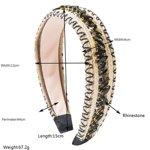 Detailed size specifications for the rhinestone knitted headband with dimensions and weight
