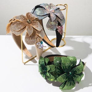 Serre-tête Rembourré de Style Baroque Vintage pour Femmes Grande Fleur 3D Incrustée de Strass Accessoires de Coiffure pour Mariage Fête