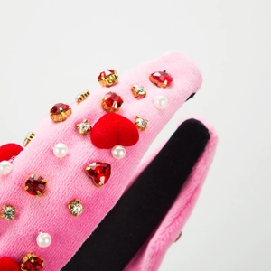 Serre-tête en velours rose avec cœurs rouges, strass et perles pour la Saint-Valentin