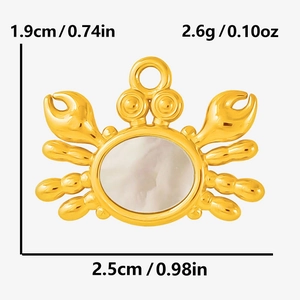 Détail du pendentif crabe en acier inoxydable 304 avec incrustation en nacre et mesures