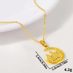 Collier avec pendentif croissant de lune et forêt en acier 304 avec placage or 18k