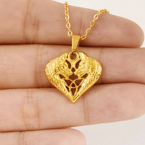 Collier avec pendentif cœur double loup en acier inoxydable doré pour hommes et femmes