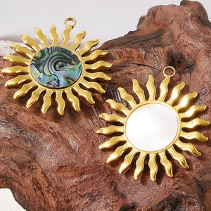 Pendentif soleil en acier inoxydable avec incrustation d'abalone et nacre pour bijoux