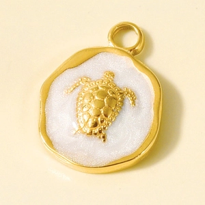 Detailed macro view of a 304 stainless steel gold sea turtle pendant for DIY jewelry