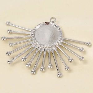 Detailed view of silver 304 stainless steel sunflower pendant base for DIY jewelry making