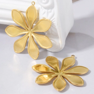 304 stainless steel gold flower pendants with six petals for DIY jewelry making