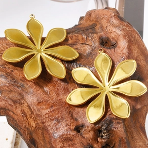 Two golden stainless steel flower pendants with eight petals for DIY jewelry making