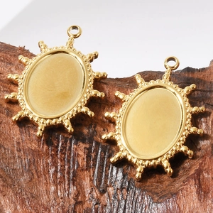 Golden oval pendant base with sunburst bead edge for DIY jewelry making and necklaces