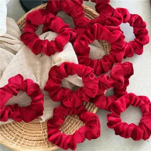 Elegant Red Velvet Hair Scrunchie Soft Fabric High Elastic Ponytail Holder For Women Girls New Year Party Hair Ties Accessories