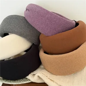 Serre-tête Rembourré en Tissu pour Femme Automne Hiver Couronne Haute Épaissi à Bord Large Alice Band Vintage Couleur Unie Accessoire