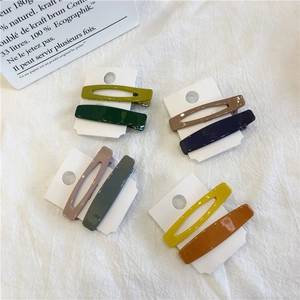Minimalist geometric hairpin set with 8 pieces of solid color matte resin duckbill clips