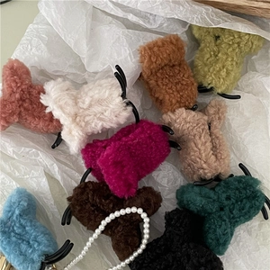Sweet Faux Fur Plush Hair Claw Clip For Women Lambswool Winter Warm Hair Grip Elegant Solid Color Handmade Hair Clamp Accessories