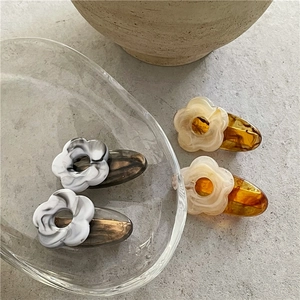 Chic floral hair clips with acetate petal design and metal duckbill grip for women