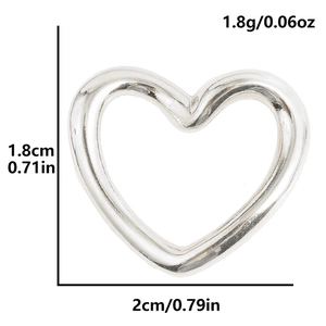 Especificaciones de tamaño del colgante de corazón en acero 304 de 1,8g y 2cm de ancho