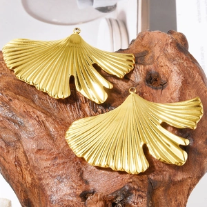 Golden 304 stainless steel ginkgo leaf pendants with detailed veins for DIY jewelry