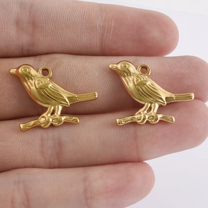Bird on branch pendant in 18k gold plated 304 stainless steel for jewelry making