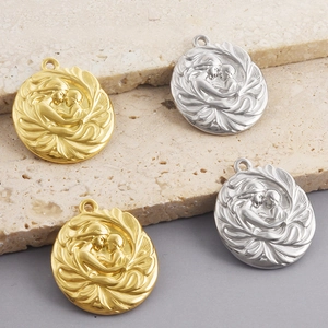Pendentif vintage en acier inoxydable 304 avec relief mère et enfant en or et argent