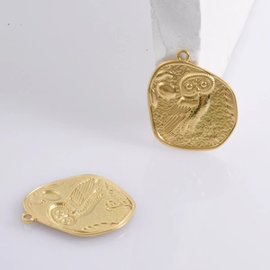 18k gold plated 304 stainless steel owl pendant with retro coin relief for jewelry making