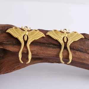 304 Edelstahl Schmetterling Luna Motte Anhänger mit 18k Goldauflage für DIY Schmuck