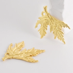 Minimalist 18k gold plated stainless steel leaf pendant with detailed vein texture
