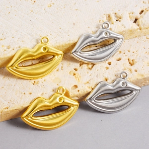 Fashion 304 Stainless Steel Lip Shape Pendant 18K Gold Plated Mouth Charm For DIY Necklace Making Women Jewelry Accessory