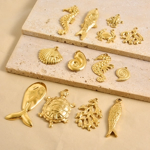 Ciondoli animali marini in acciaio inossidabile placcato oro 18k per creazione gioielli fai da te