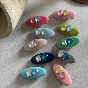 Lot de 10 pinces à cheveux géométriques colorées avec strass cœur et cristal carré