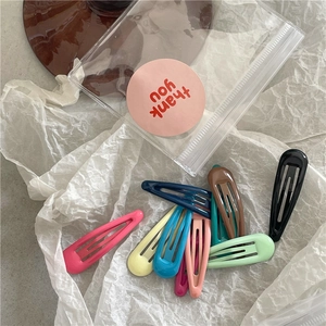 Lot de 10 barrettes goutte d'eau colorées aux tons crème pour coiffer les mèches
