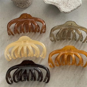 Elegant 13cm large jelly textured hair claws in assorted vintage earth tone colors