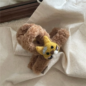 Pince à cheveux mignonne en peluche marron pour filles avec un décor de dessin animé