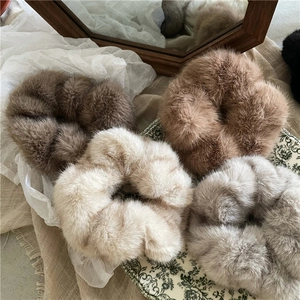 Luxury Faux Mink Fur Scrunchie For Women Soft Plush Elastic Hair Tie Large Ruched Hair Band Autumn Winter Fashion Hair Accessories