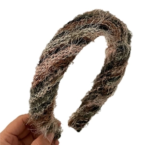 Diadema de esponja a rayas de estilo étnico con tela de punto de felpa de colores
