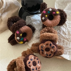 Pince à Cheveux en Peluche Mignonne Design Beignet Biscuit Fleur Accessoires de Coiffure Faits à la Main pour Femmes Filles