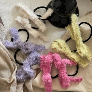 Lot de chouchous à nœuds en fausse fourrure crème aux couleurs pastel douces