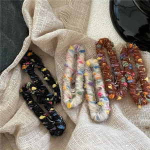 Lot de barrettes à cheveux ovales en laine tricotée colorée pour l'automne et l'hiver