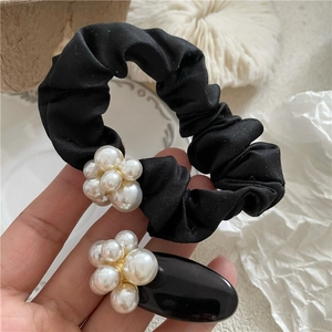 Elegant Black Satin Scrunchie And Oval Hair Clip Set With Imitation Artificial Pearl French Vintage Style Hair Accessories For Women