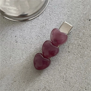 Elegant marble texture heart hair clip with three dark berry resin charms for women