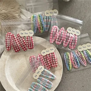 Barrettes à cheveux à motif écossais style écolière en sets colorés de quatre pièces