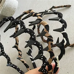 Vintage Leopard Polka Dot Cloth Wrapped Spiky Headband With Anti Slip Teeth Retro Fashion Hairband For Women Daily Hair Accessories