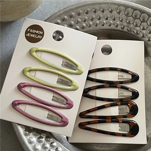 Fashion leopard and marble print drop hair clips set for women on vintage metal tray