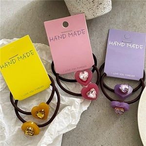 Élastiques à cheveux avec cœurs en acrylique et strass en rose, jaune et violet