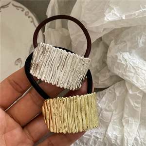 Elegant gold and silver crinkled metal hair rings with high-elasticity ponytail bands