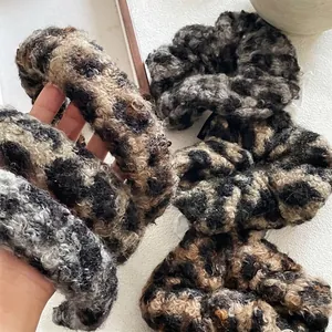 Ensemble serre-tête et chouchou en peluche à motif léopard pour automne et hiver