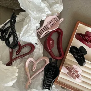 Elegant Matte Plastic Heart Ingot Shape Hair Claw Clip For Women Fashion Hollow Out Hair Styling Accessories With Letters