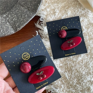 Sweet Korean Style Alloy Resin Cherry Duckbill Hair Clips For Girls Women Daily Decorative Red Black Fruit Hairpins