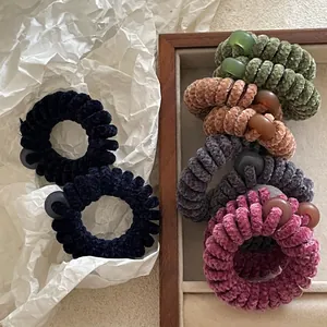 Chouchous Fil de Téléphone en Peluche pour Femmes Chenille Douce Élastiques Spirale Automne Hiver Perlés Accessoires Cheveux