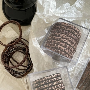 Set di 8 elastici per capelli leopardati in scatola di acrilico per uno stile quotidiano